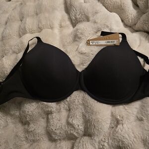 SKIMS FITS EVERYBODY TSHIRT BRA 34DDD
